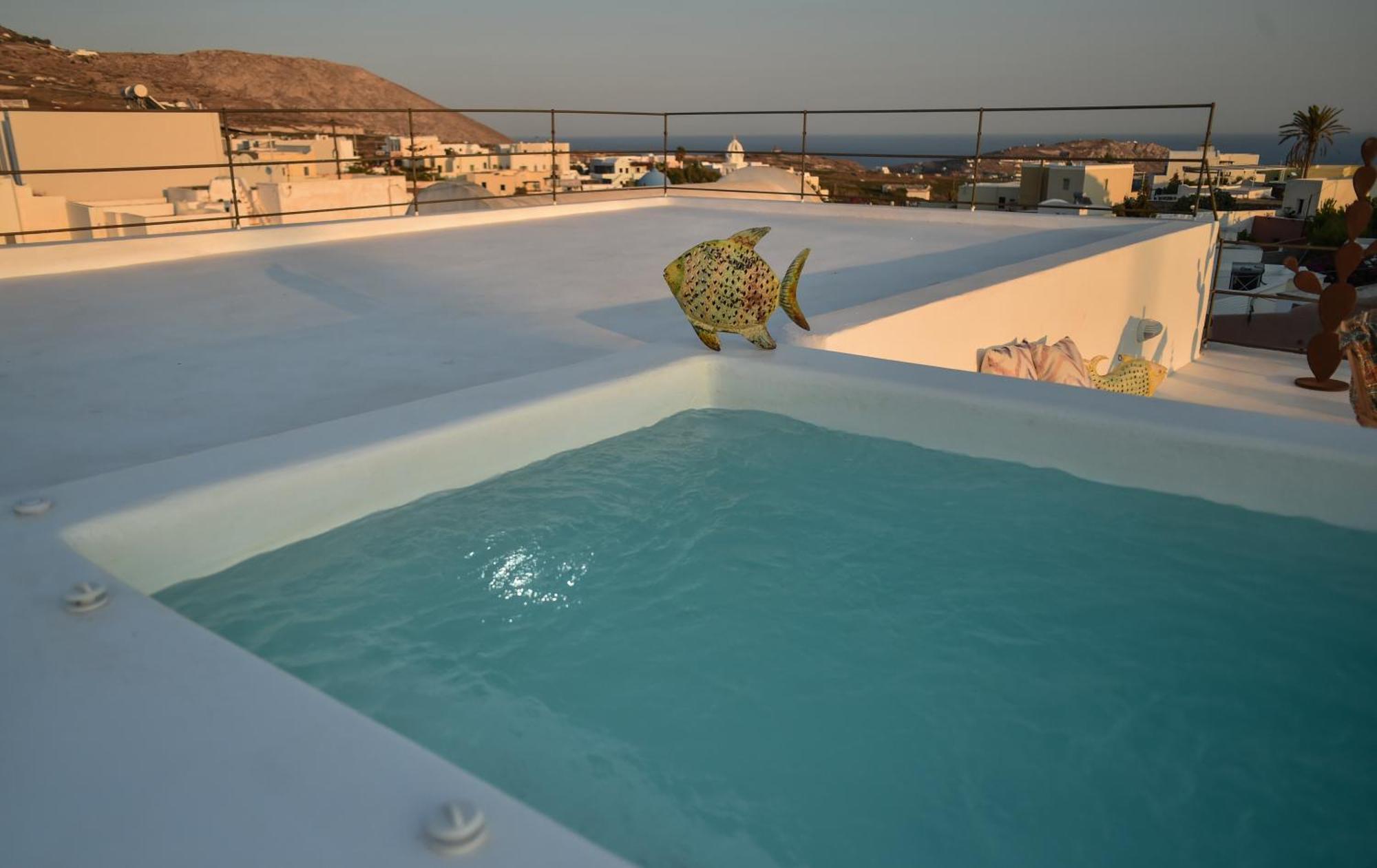 Art Canava Luxury Villas Фира Екстериор снимка