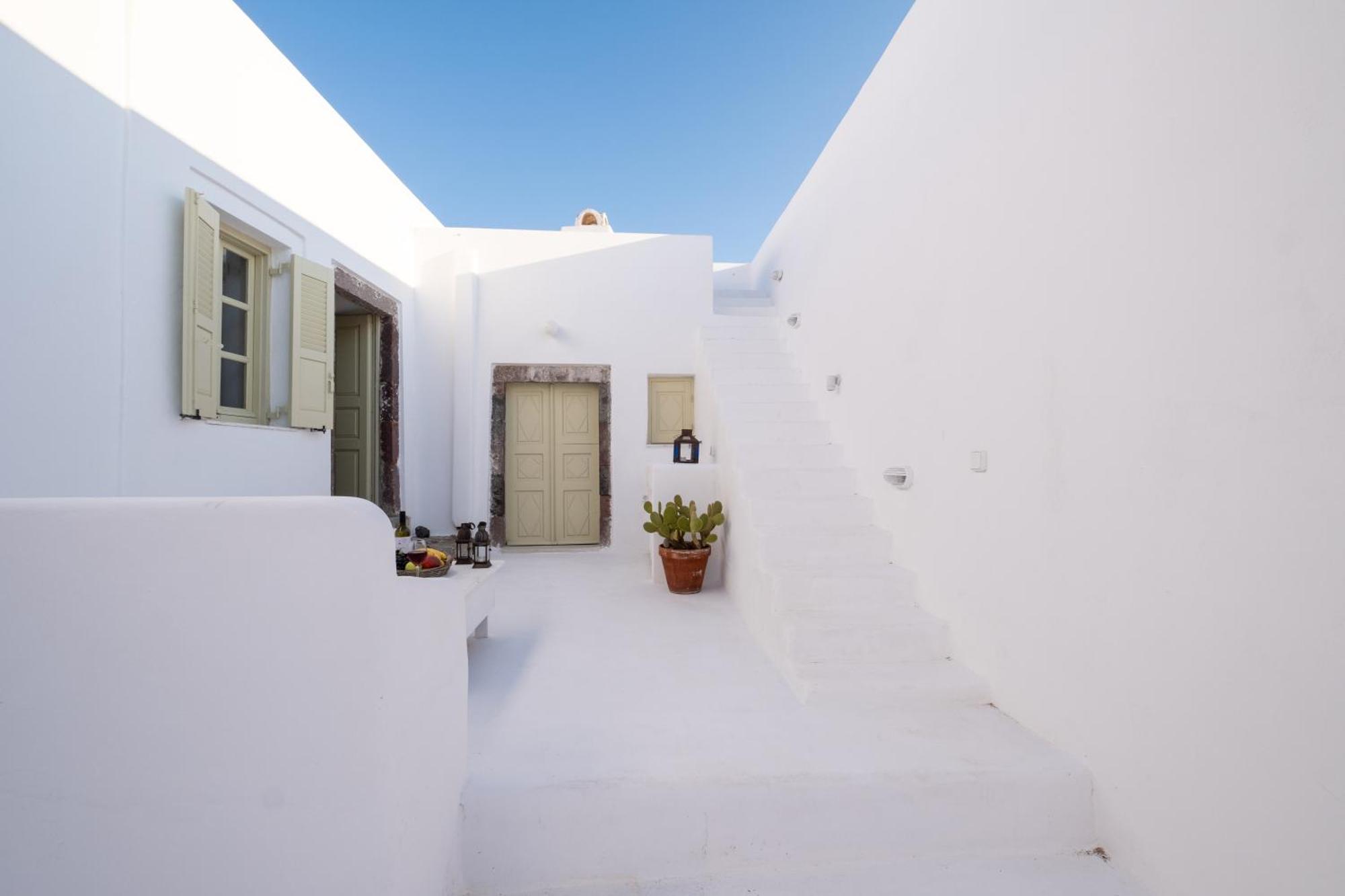 Art Canava Luxury Villas Фира Екстериор снимка