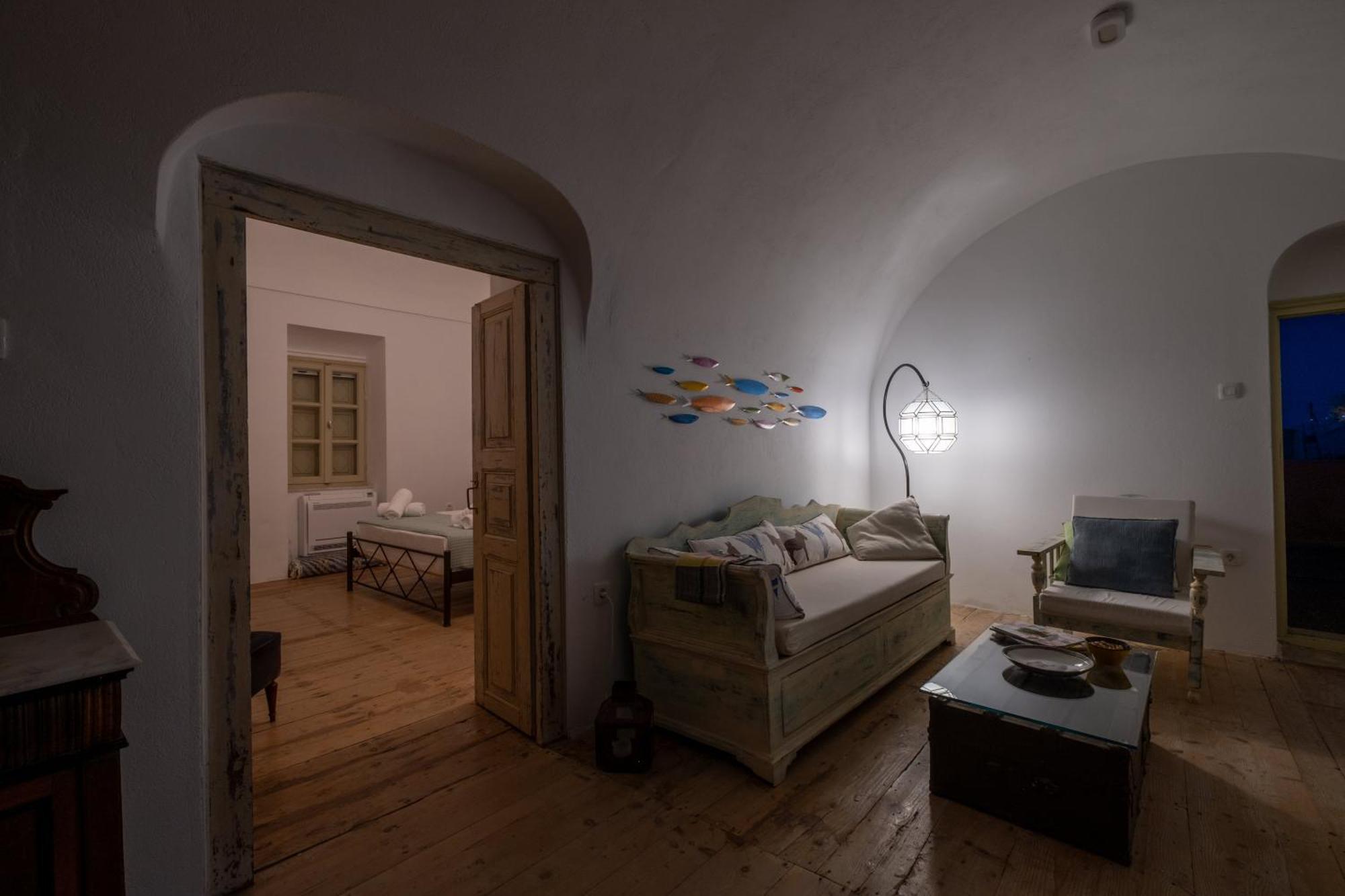 Art Canava Luxury Villas Фира Екстериор снимка